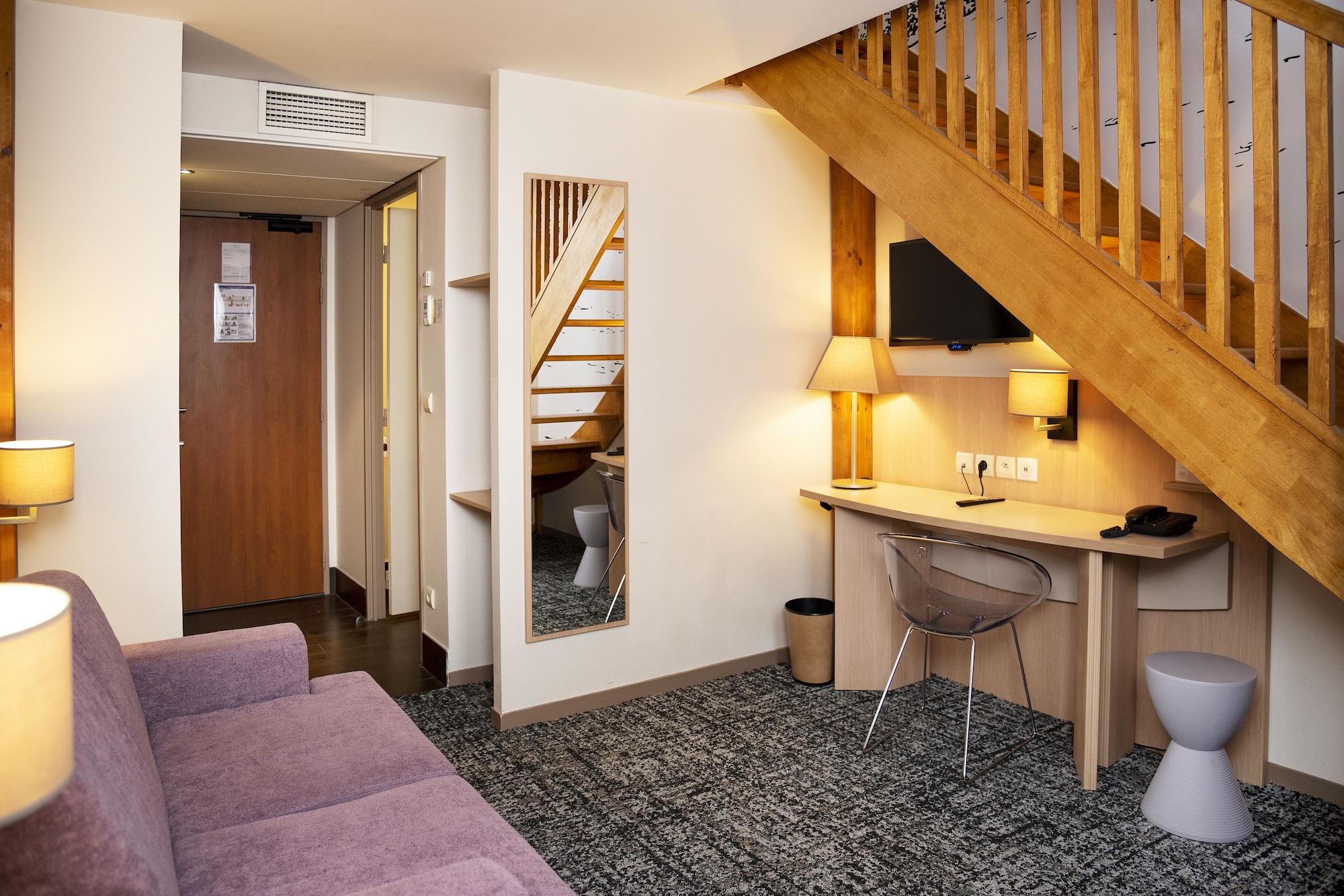 Best Western Plus Hotel Colbert Шатору Экстерьер фото
