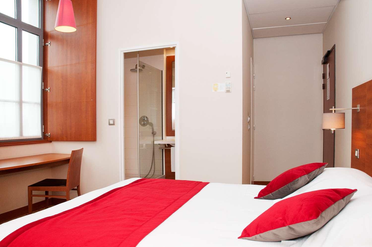 Best Western Plus Hotel Colbert Шатору Экстерьер фото