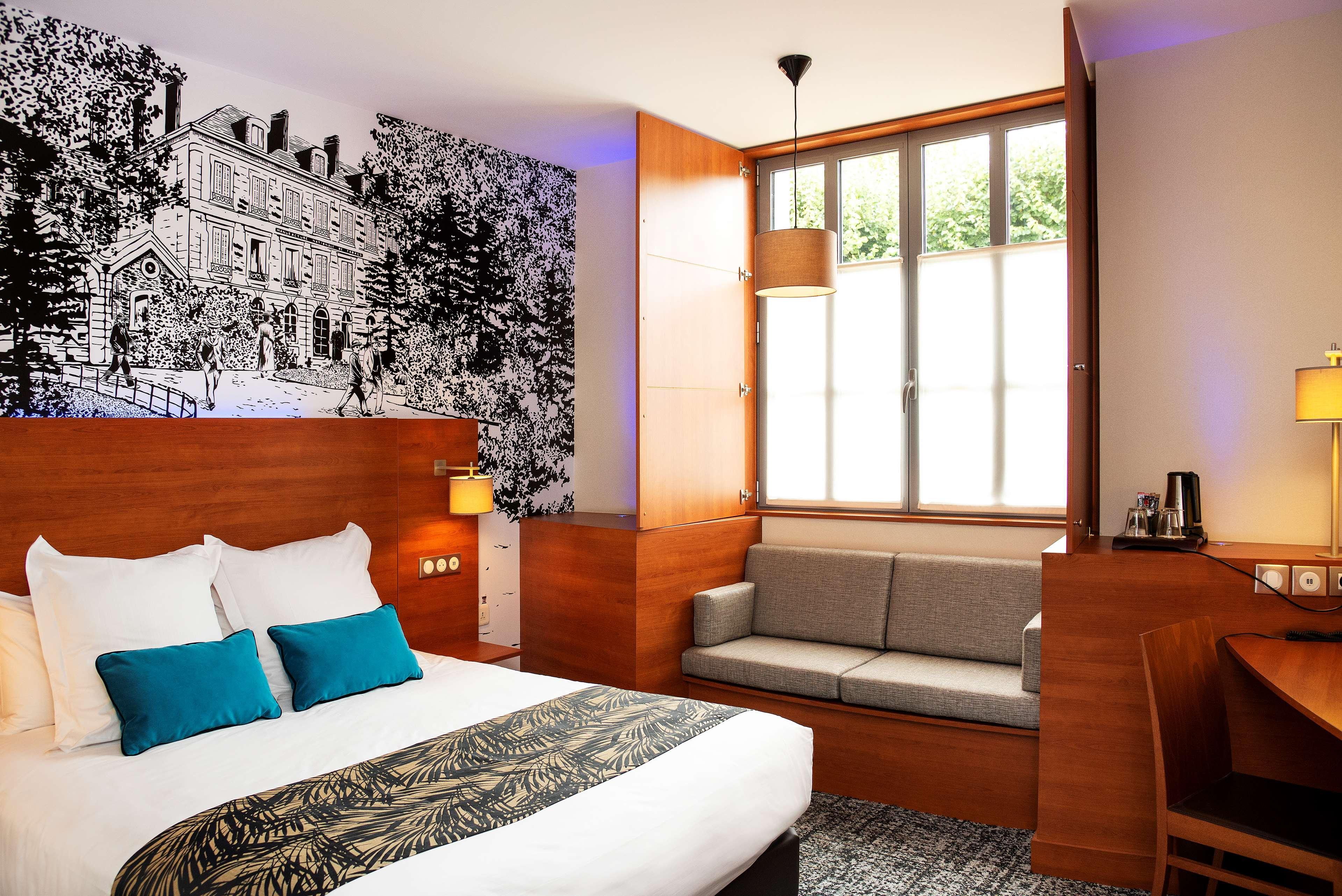 Best Western Plus Hotel Colbert Шатору Экстерьер фото
