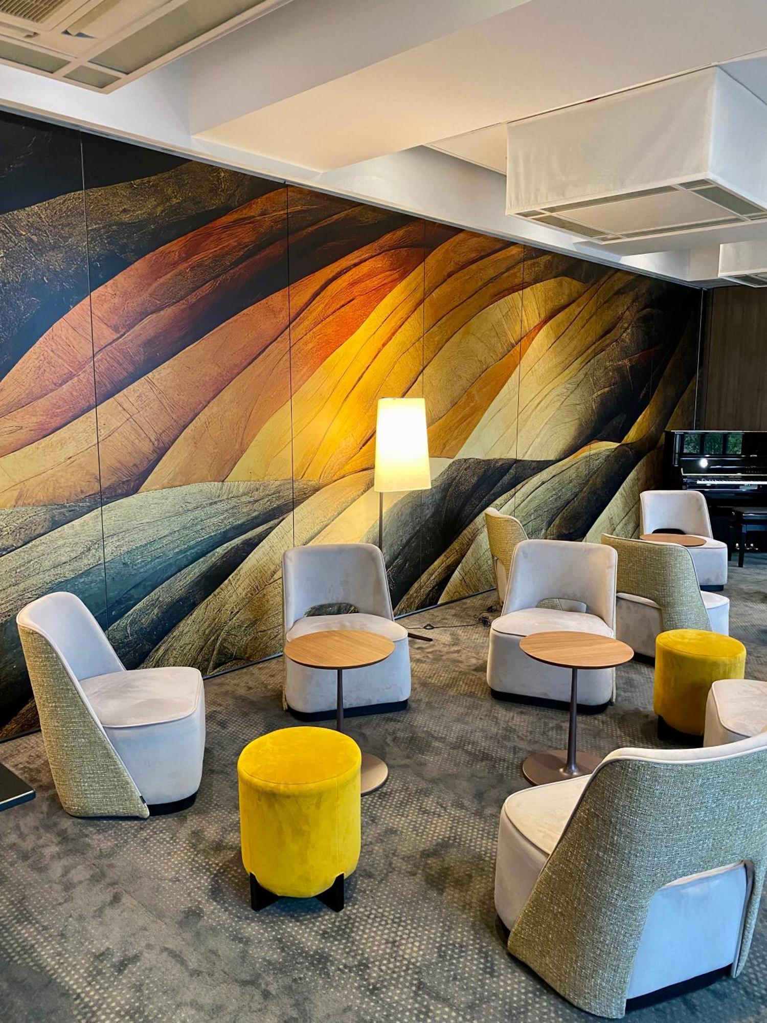 Best Western Plus Hotel Colbert Шатору Экстерьер фото